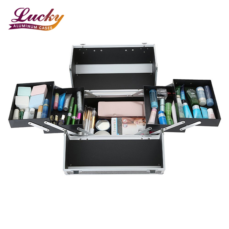 Makeup Train Case