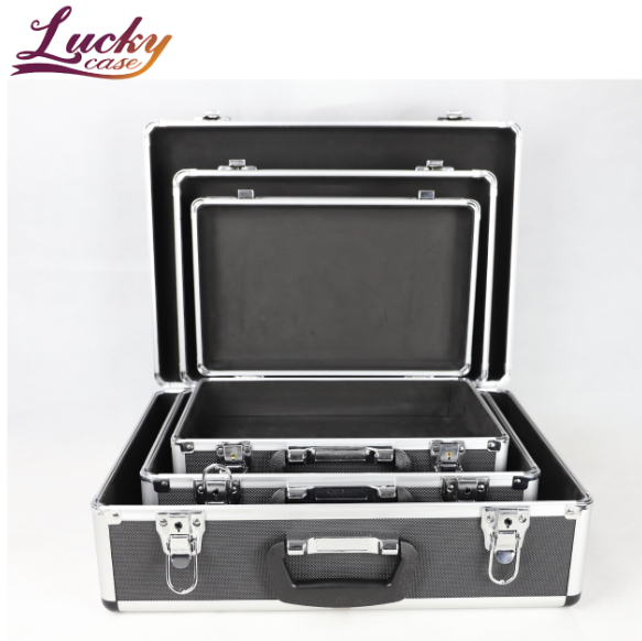 Portable Aluminum Hard Case Lockable ToolBox Large Capacity Tool Carrying Case 